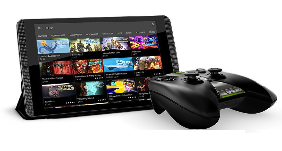 La tablette associée à son Shield Controller.