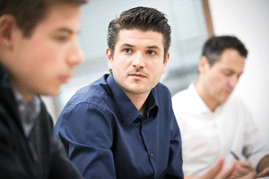 De gauche à droite : Julien ROUAYROUX (Resp. BackOffice Olkypay) - Julien DAXBEK (Directeur IT Olkypay) - Jean-François HUGON (Head of Marketing EBRC).