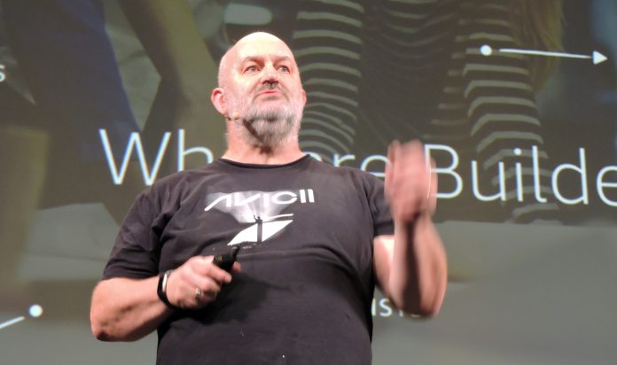 Werner Vogels - AWS (2) Werner Vogels, CTO d' AWS
