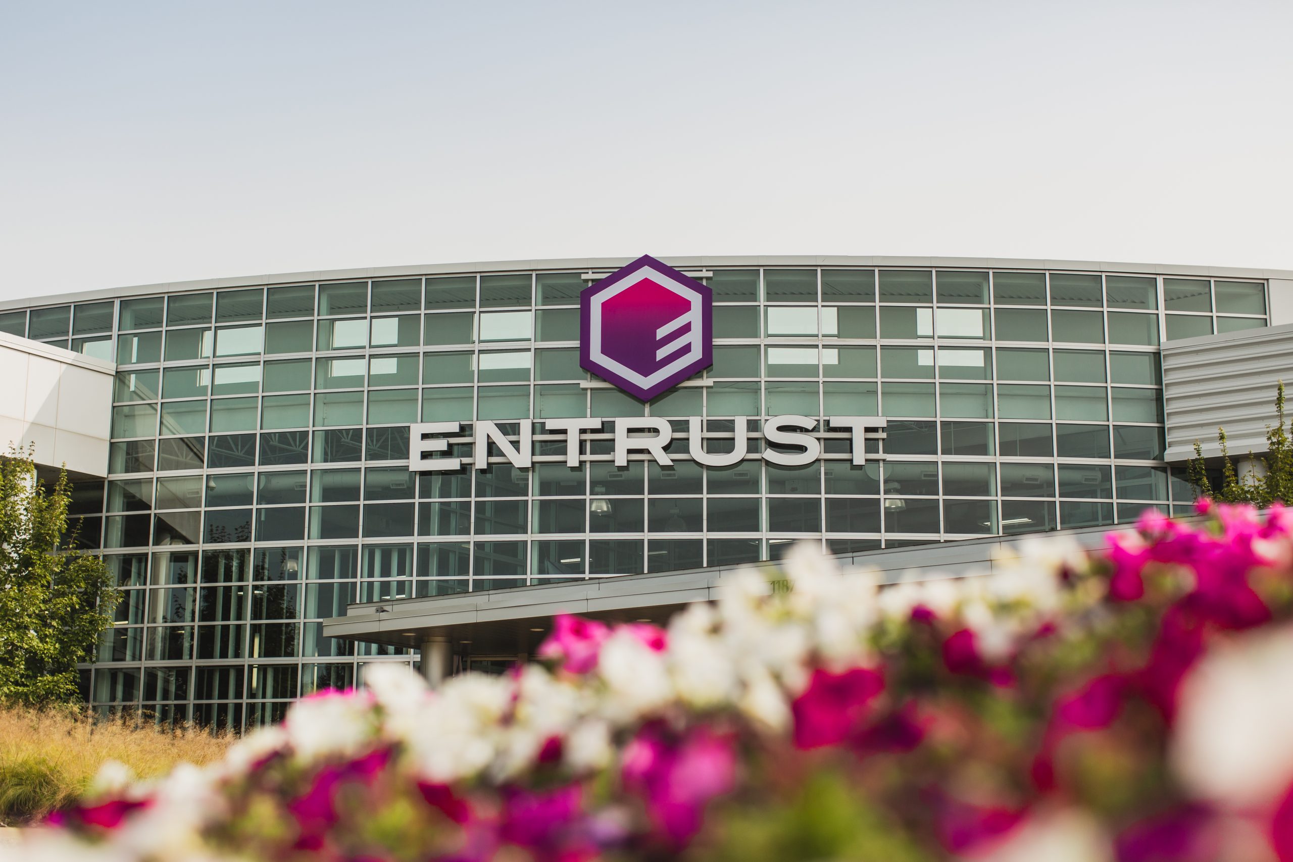 Entrust Datacard devient Entrust de la carte de paiement à l’identité